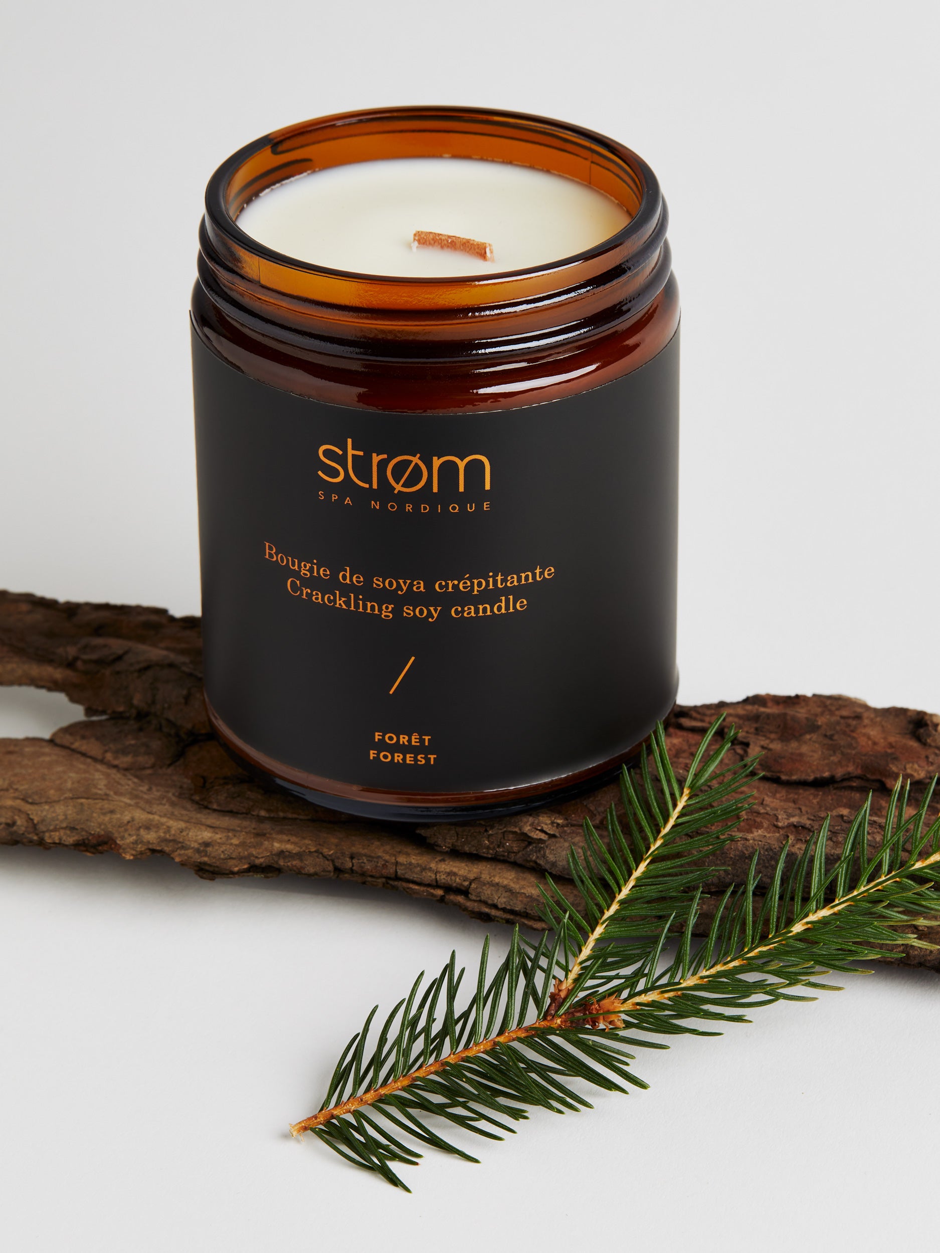 Bougie crépitante - Forêt ( Strøm spa nordique )