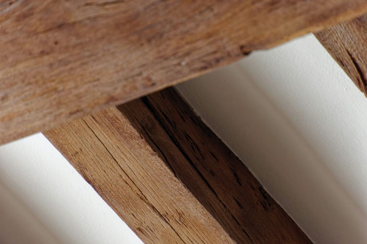koa link l9Y2I4qNk9I unsplash WEB - Creating a Timeless and Meaningful Interior