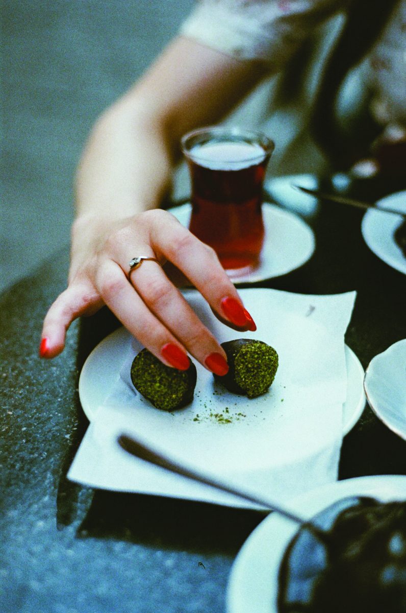 000007410037 Edit - Travelling at a Slow Pace